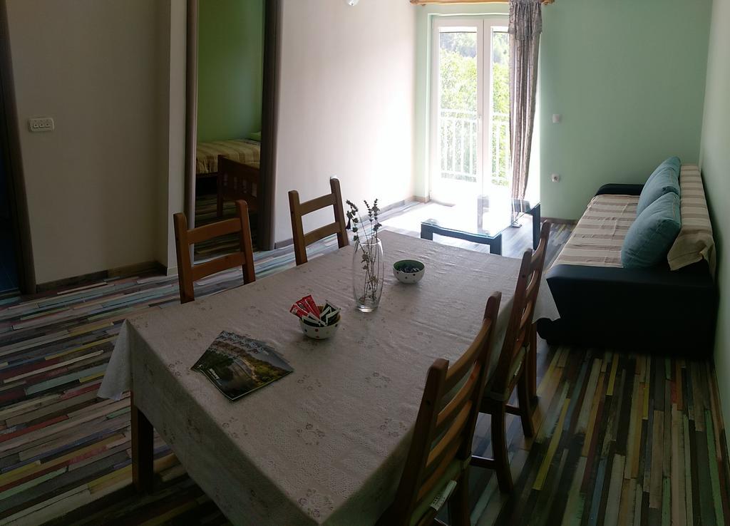 Apartments Sadina 스크라딘 외부 사진